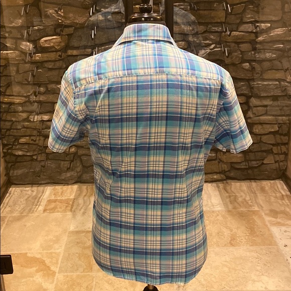 MASUTTO size medium button down short sleeve shirt - Picture 4 of 4